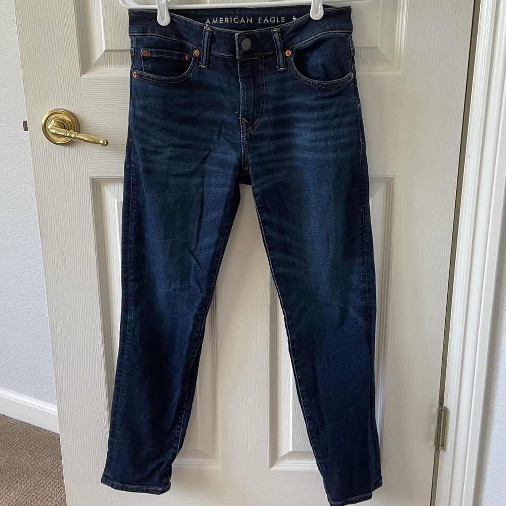 American eagle men’s jeans dark wash